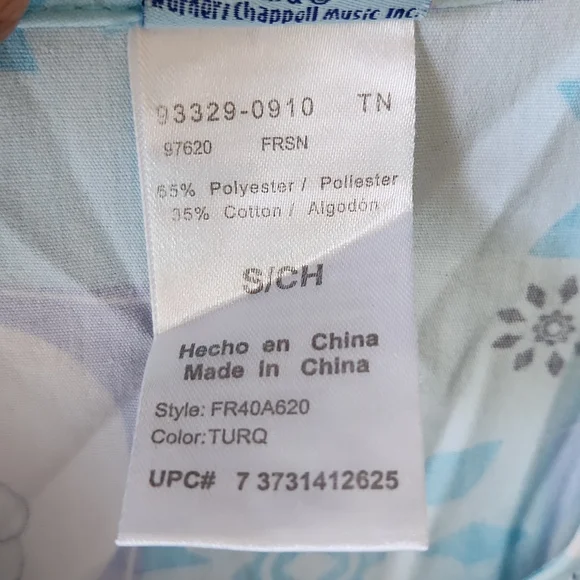 Frosty the SnowMan Scrub Top Size Small - Picture 3 of 4